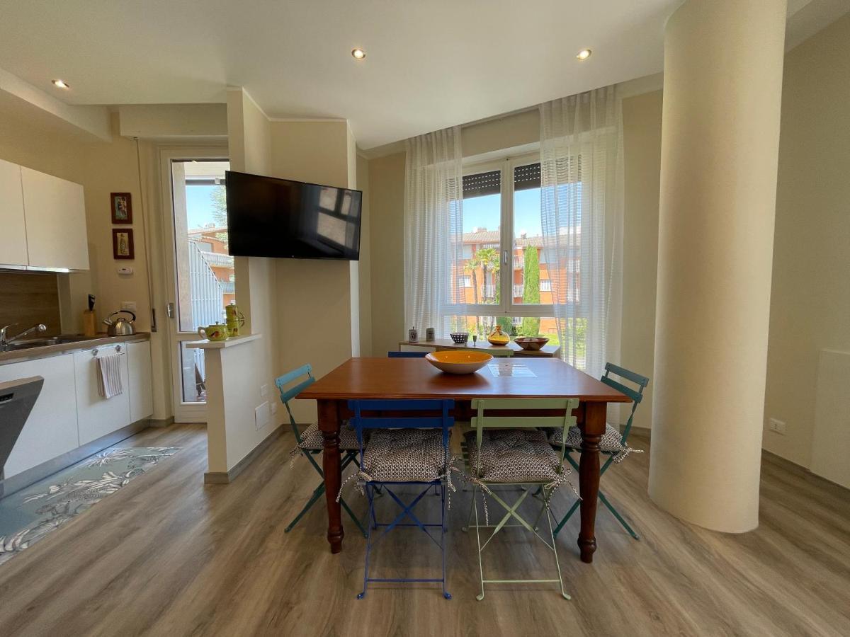 Caprice 2.0 Apartment Peschiera del Garda Bagian luar foto