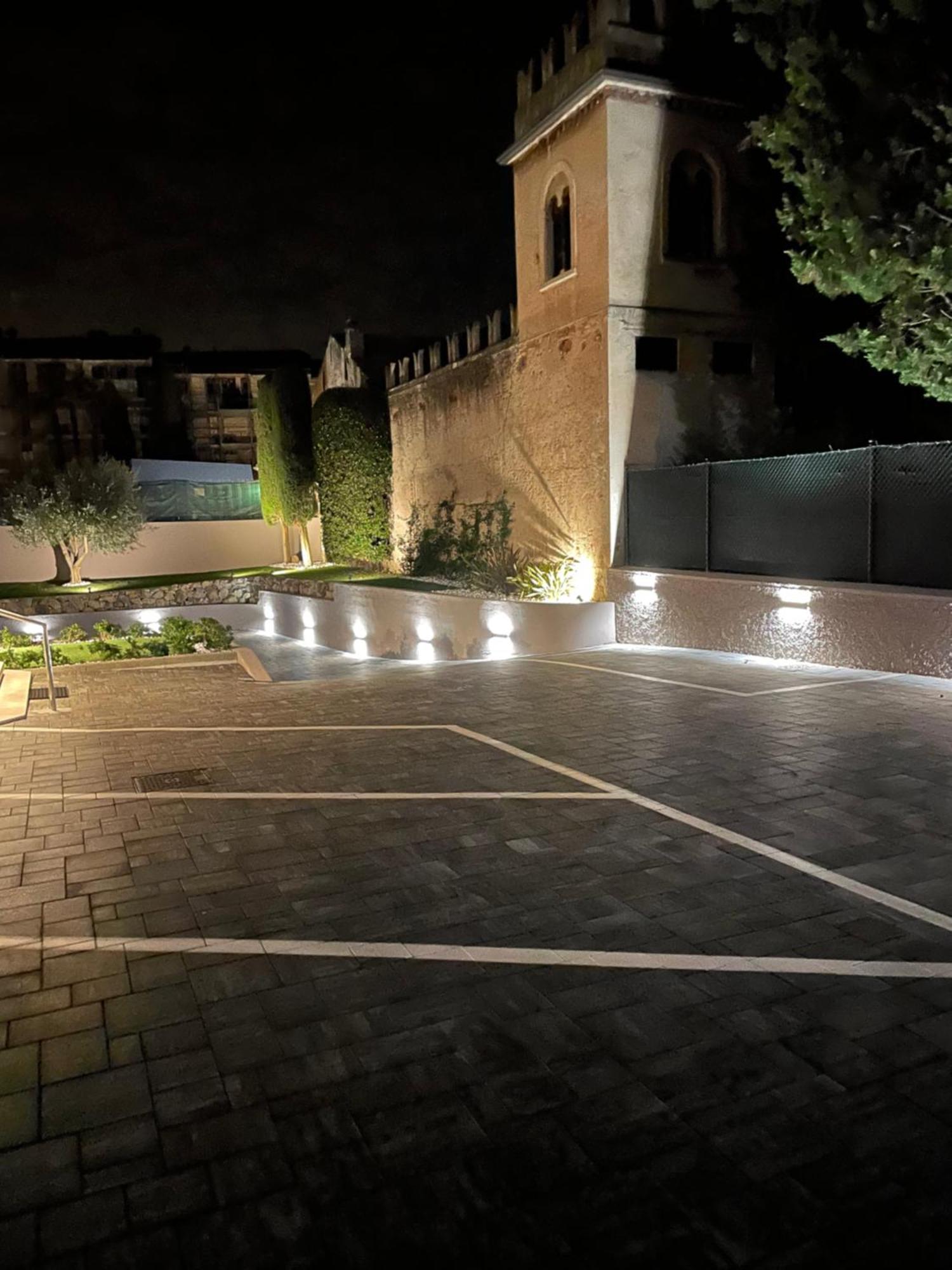 Caprice 2.0 Apartment Peschiera del Garda Bagian luar foto
